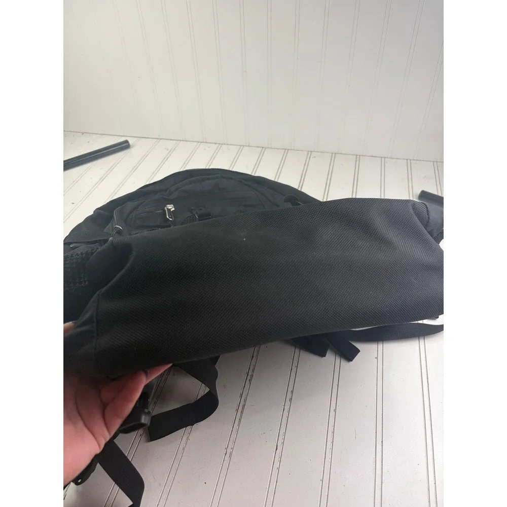 The North Face Recon Black Laptop Bag Hiking Daypack Backpack Unisex